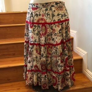 Diane Von Furstenberg 💯 Silk Floral Skirt Beige Size 8